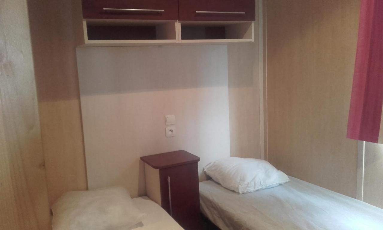 Camping Le Sorlut Cozes Exterior photo